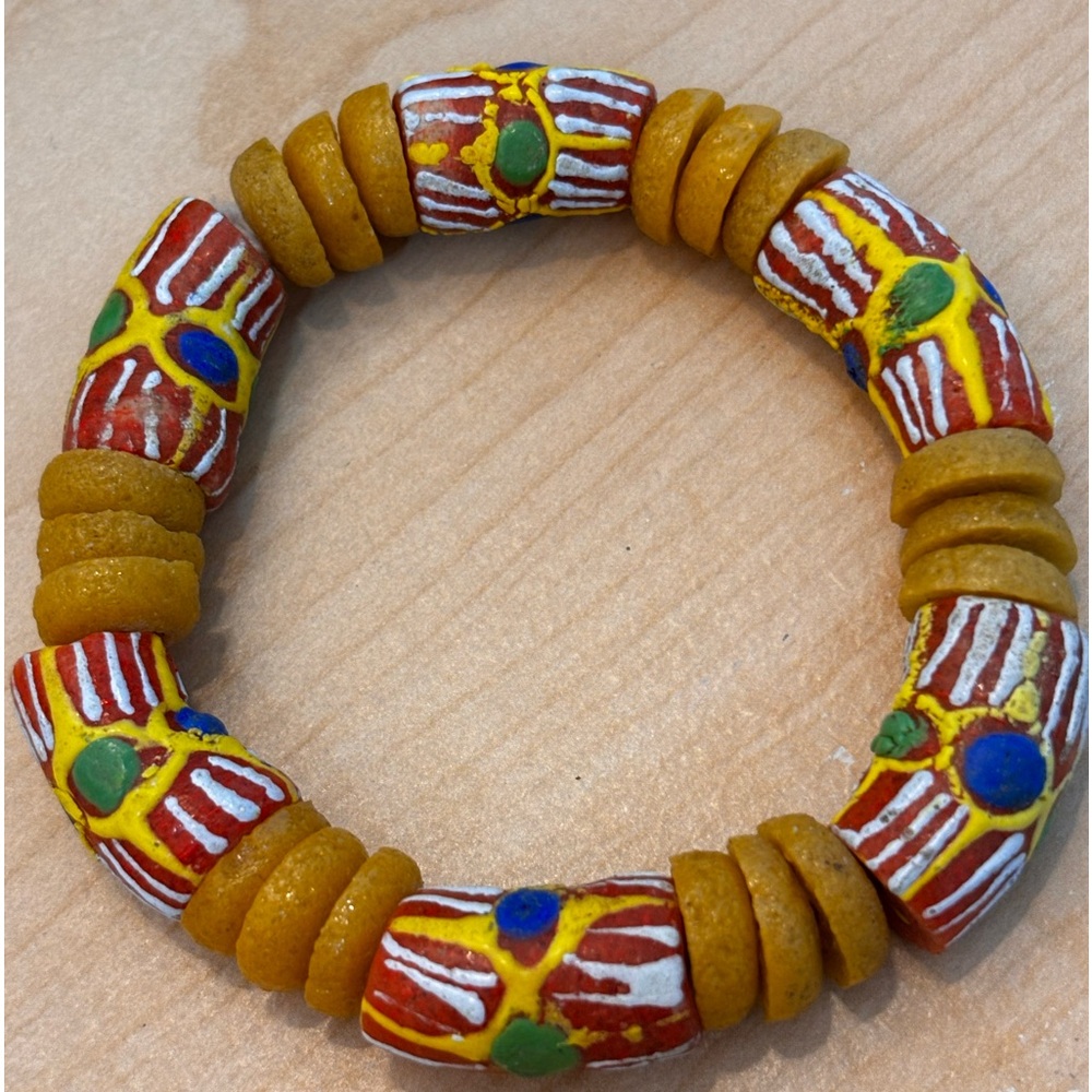Painted bead bracelet/ beads are very light in weight/ fits size 6 1/4 in wrist